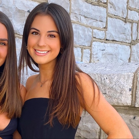 Meet your Posher, Kelly - Picture 1 of 1